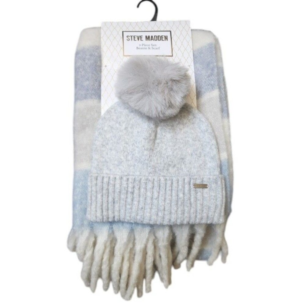 Steve Madden Beanie and Scarf Set NEW Pastel Plaid Pattern Fluffy Pom-Pom Boucle